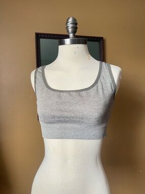 NVGTN Seamless Scoop Sports Bra - Light Green